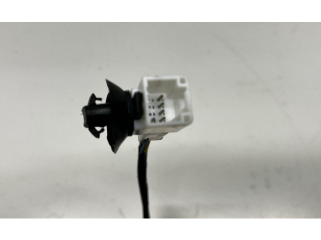 Зеркало электрическое        Dacia Duster  2010 - 2017 года   