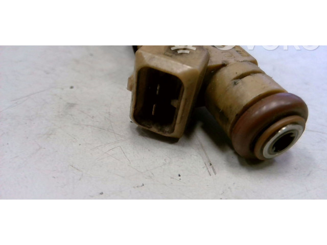 Форсунка 9125821 Volvo S60