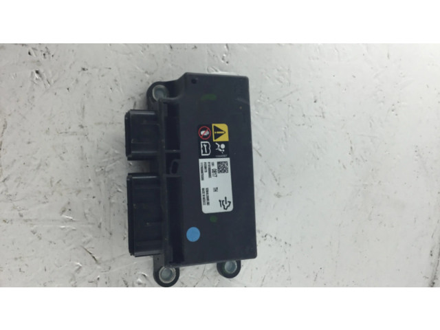 Блок подушек безопасности 13510617, SDM402008R   Chevrolet Camaro