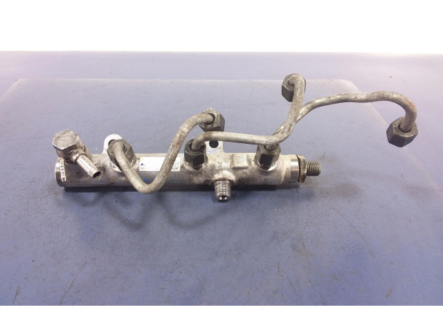 Топливная рампа 028145702 Audi A4 S4 B5 8D