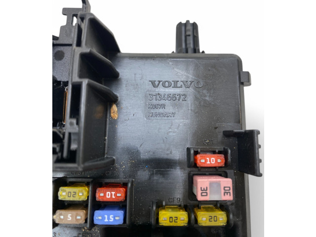 Блок предохранителей 31346672 Volvo XC90