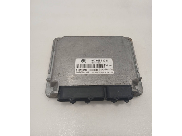 Блок управления двигателя 047906030N, 5WP432605   Skoda Felicia I