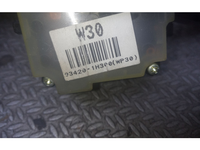 Ручка стеклоочистителей 334201H300 KIA Ceed