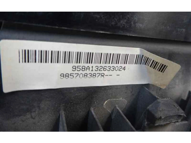 Подушка безопасности водителя 985708387R Dacia Duster