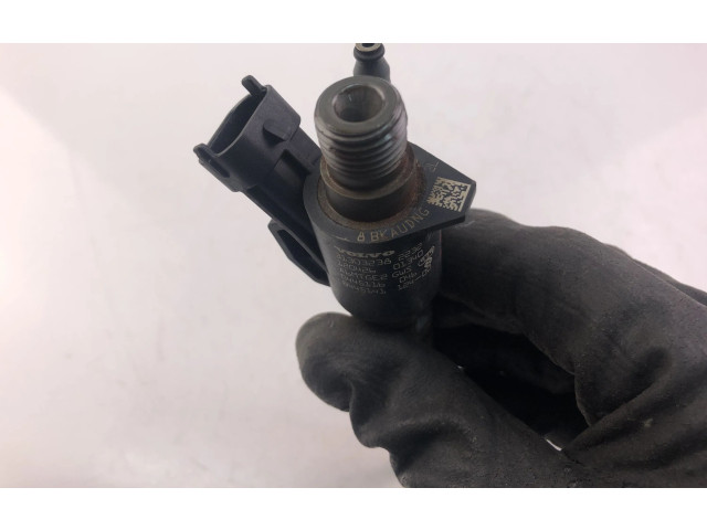 Форсунка 31303238    Volvo V70   