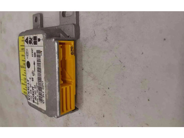 Блок подушек безопасности 8200375761, 8200375761   Renault Clio I