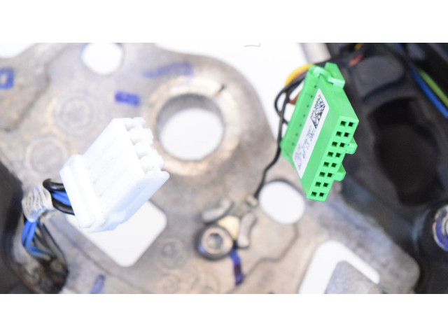 Руль Polestar 2 2020 - года 32333823, P32333823