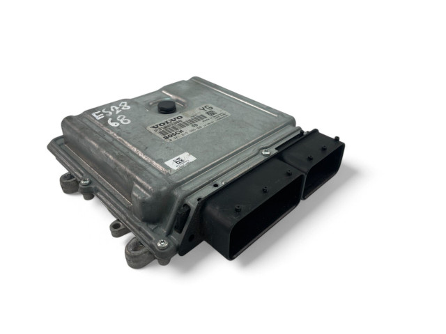 Блок управления двигателем Блок управления P31303388, 0281015286   Volvo S60