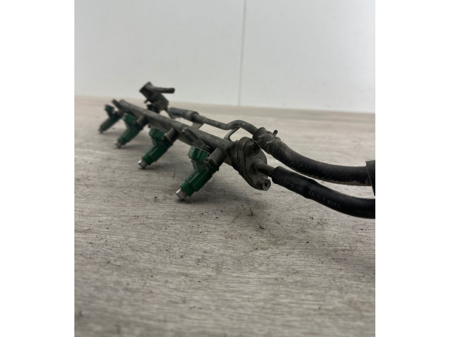 Комплект форсунок 201045j Mitsubishi Grandis 4G69