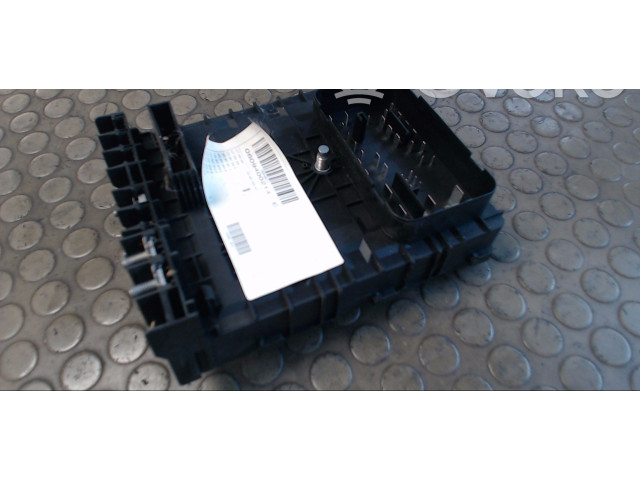 Блок предохранителей 1K0937125A, 0000 Volkswagen Touran I