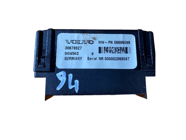 Блок предохранителей 30679527, 08696098   Volvo XC90    