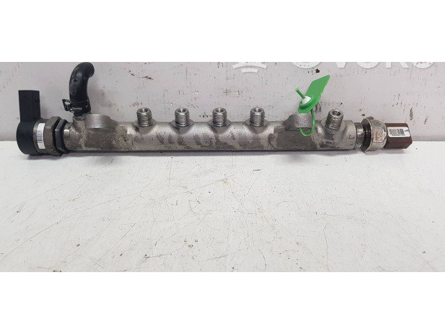 Топливная рампа 03L089C, 057130764H Volkswagen Golf VI для двигателя CBA