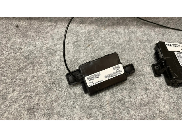 Блок управления P56029839AA, P68185768AD Dodge Durango