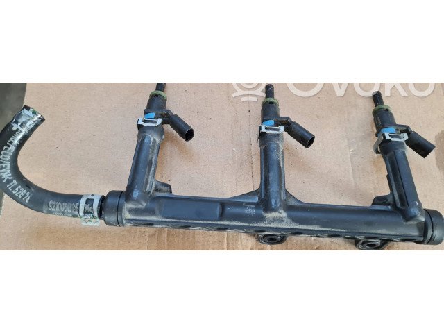 Vstřikovací lišta A4660710   Audi A7 S7 4G     