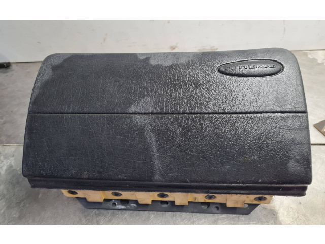 Масляный насос   8K9880702  Volkswagen Caddy 