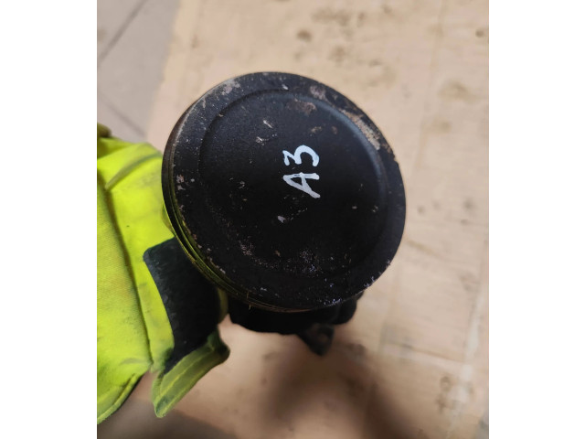  Поршень с шатуном    Audi A3 S3 8P  