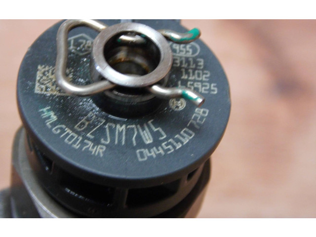 Vstřikovač 0445110728   Nissan X-Trail T32     