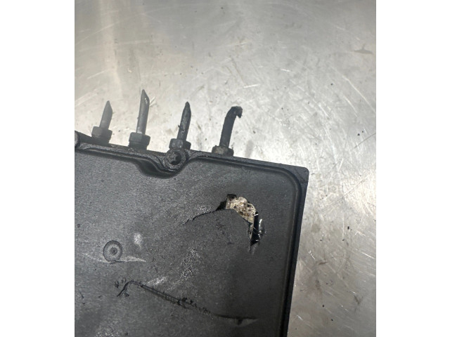 Блок АБС 0265800490 Subaru Forester SG 2006 - 2008 года