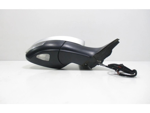 Зеркало электрическое Skoda Yeti (5L) 2009 - 2017 года