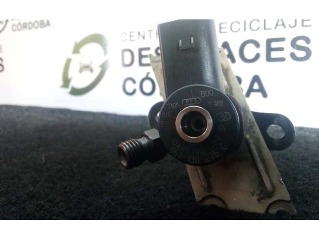 Injektor Einspritzdüse Audi A8 S8 D2 4D AKF