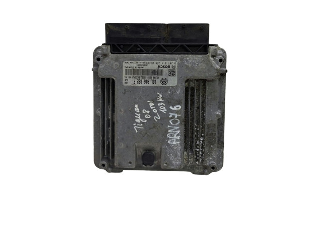Řídící jednotka 03L906022F, 0281014236   Volkswagen Tiguan 2009