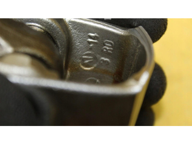 Поршень с шатуном Skoda Fabia Mk3 (NJ)