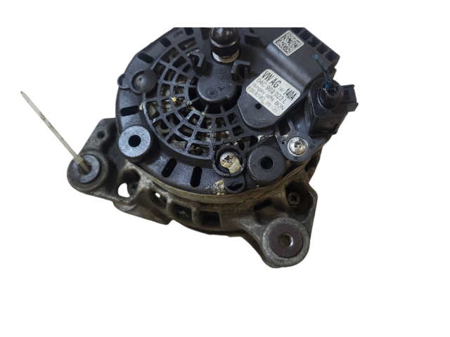 Генератор 04C903023L Skoda Superb B8 (3V)