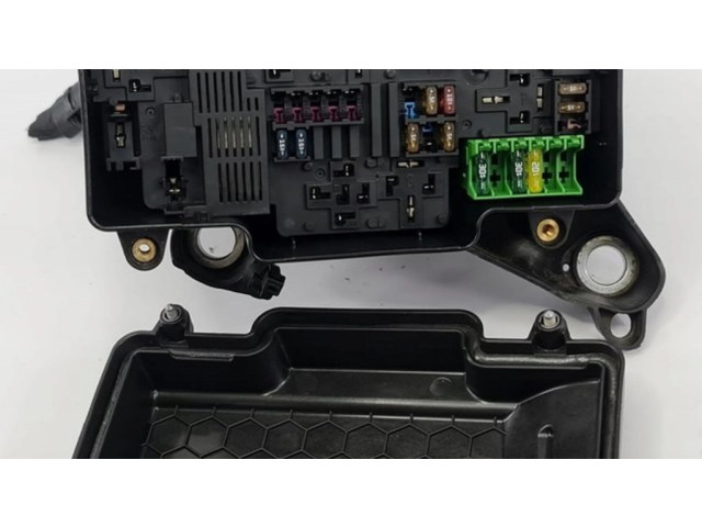 Блок предохранителей  A2139065706   Mercedes-Benz E W213    