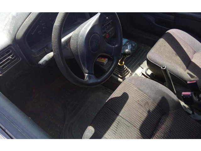 Volant Peugeot 106