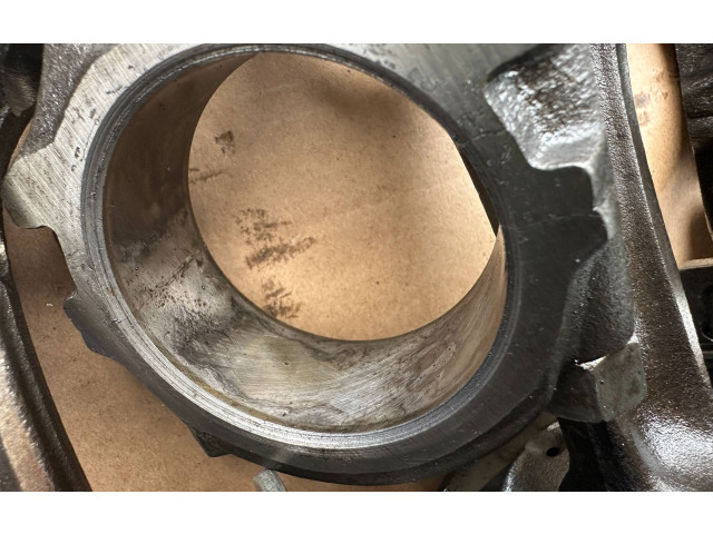 Поршень с шатуном LD28 12010V5762 Nissan Laurel