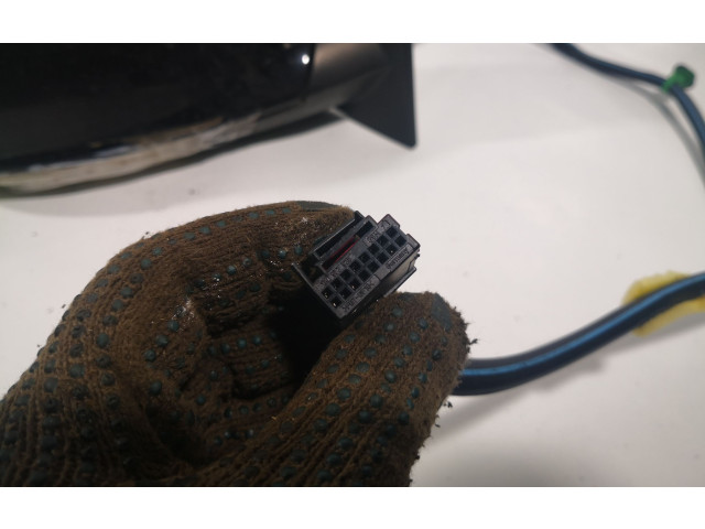 Зеркало электрическое Volkswagen Golf Plus 2005 - 2013 года