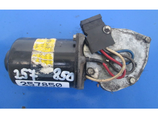 Комплект механизма стеклоочистителей    Volkswagen Jetta II    