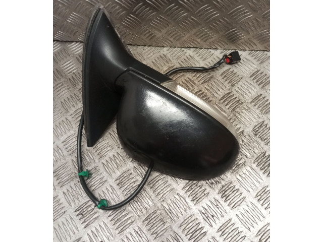 Зеркало электрическое Volkswagen Jetta V 2005 - 2010 года