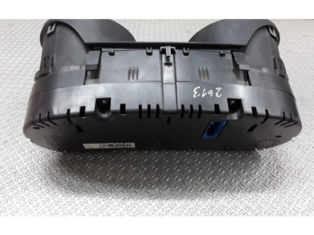 Панель приборов 5L0920800H   Skoda Yeti (5L)       