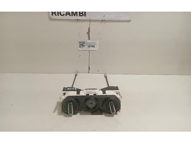 Блок управления климат-контролем 8X0820045A, 8X0820045A Audi A1