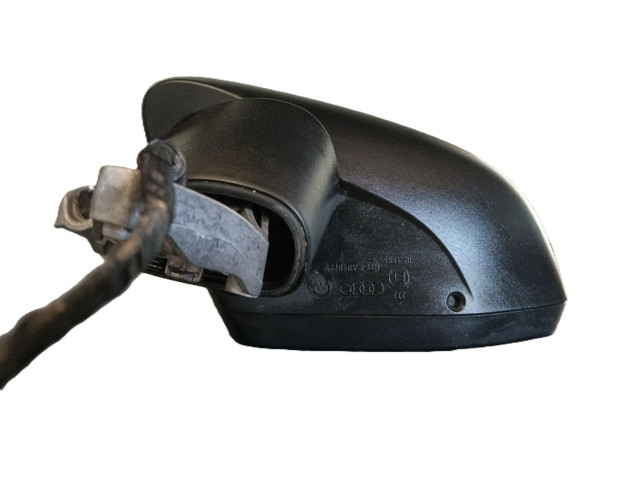 Зеркало электрическое Audi A3 8Y 2020 - года