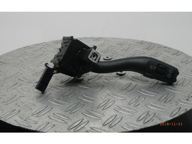 Переключатель дворников 8P0953519A   Audi A3 S3 8P