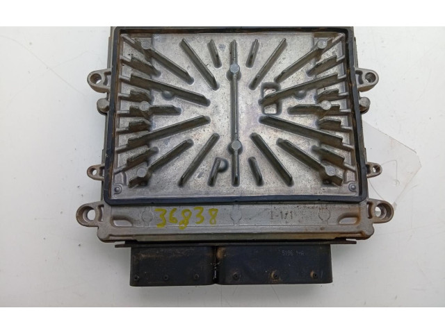 Блок управления двигателем ECU 30729826   Volvo XC90