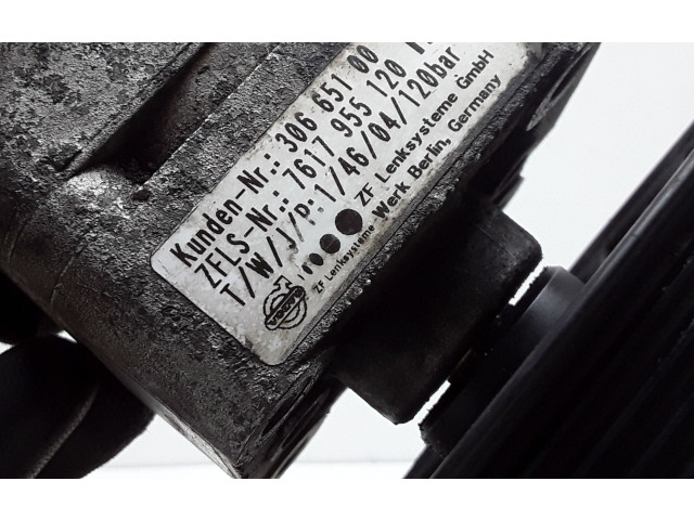 Насос усилителя руля 30665100, 7617955120   Volvo V70