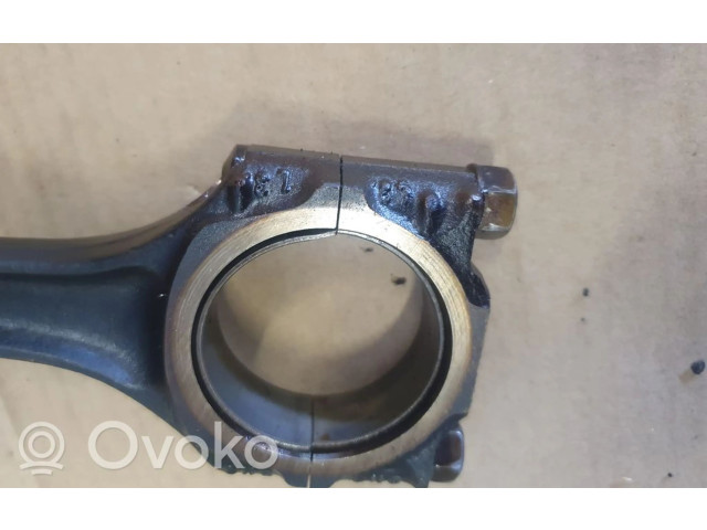  Поршень с шатуном PG 037198401A, 037107065B  Volkswagen Golf II  