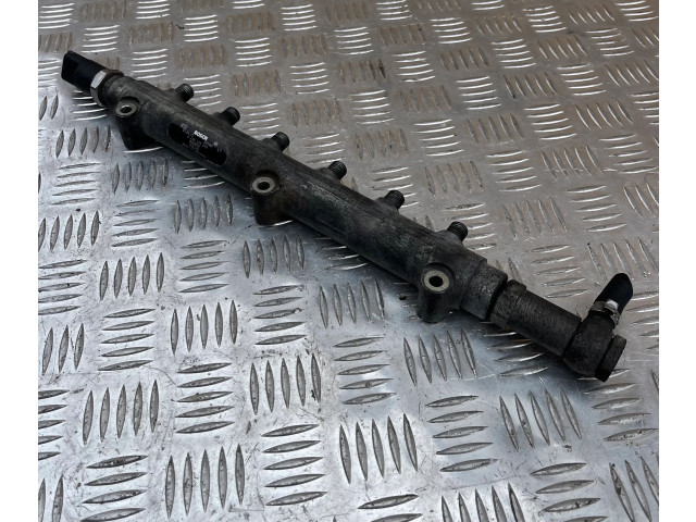 Топливная рампа 8658252, 38413003902 Volvo S80