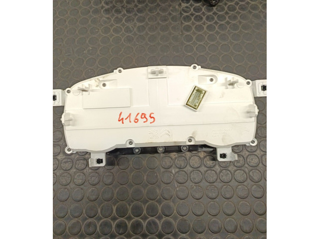 Панель приборов Peugeot Partner III