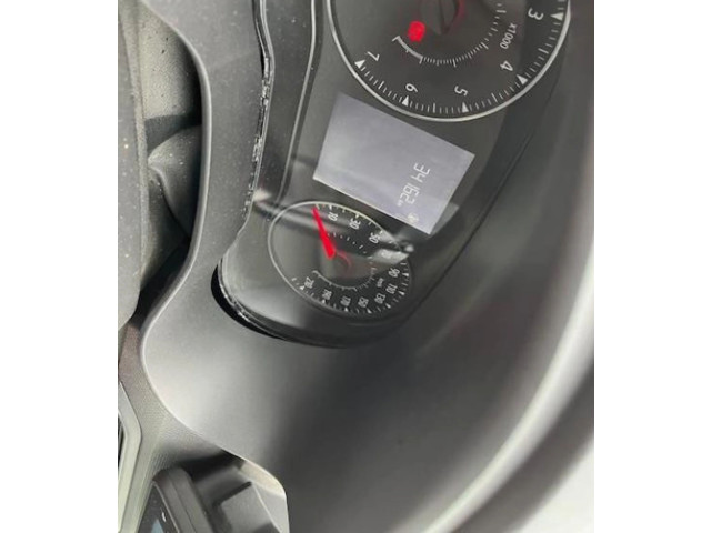 Блок предохранителей  284B65716R, 284B65716R   Dacia Sandero III    