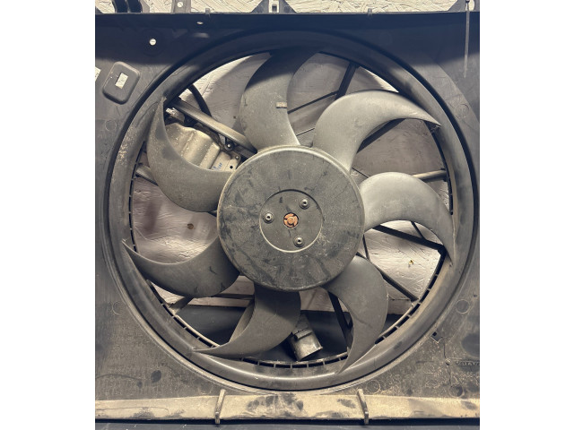 Вентилятор радиатора     30645253    Volvo V70 