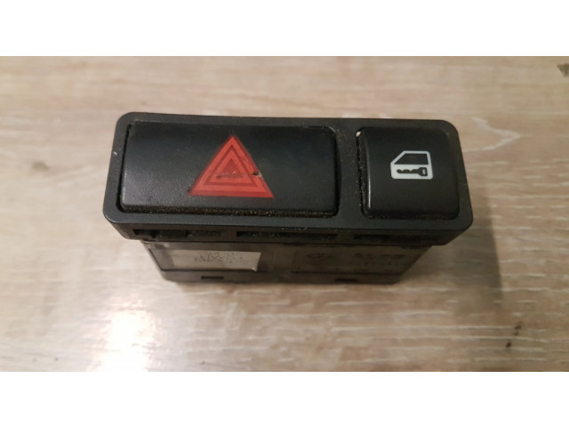 Включатель аварийных фонарей