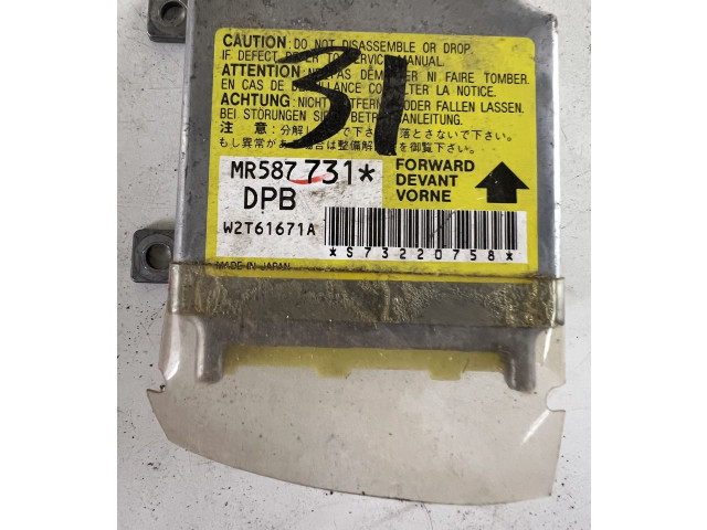 Блок подушек безопасности MR587731, W2T61671A Mitsubishi Outlander