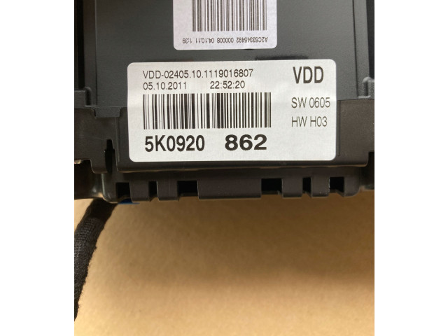 Панель приборов 5K0920862 Volkswagen Golf VI