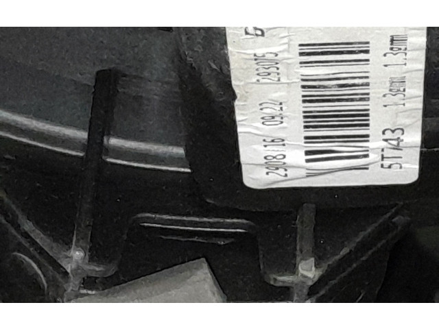 Вентилятор печки    5T743   Opel Combo D