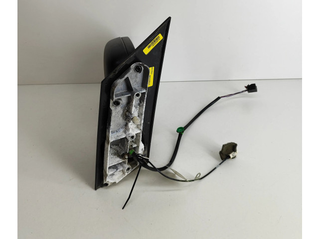 Зеркало электрическое Volkswagen Caddy 2015 - 2020 года