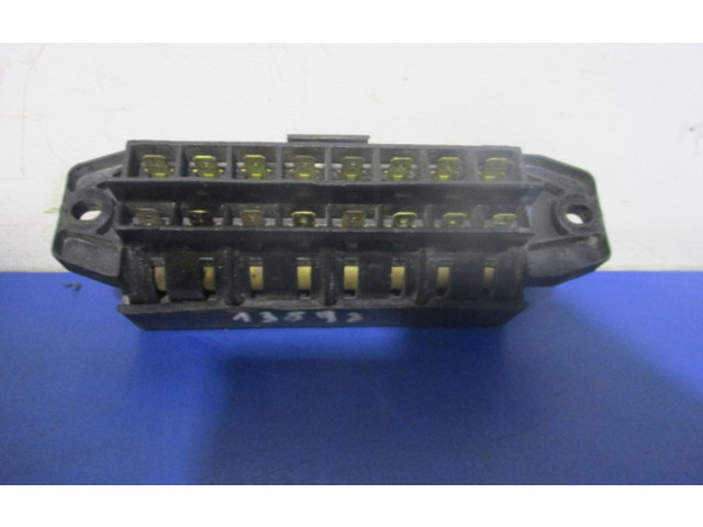 Блок предохранителей     Fiat 126    